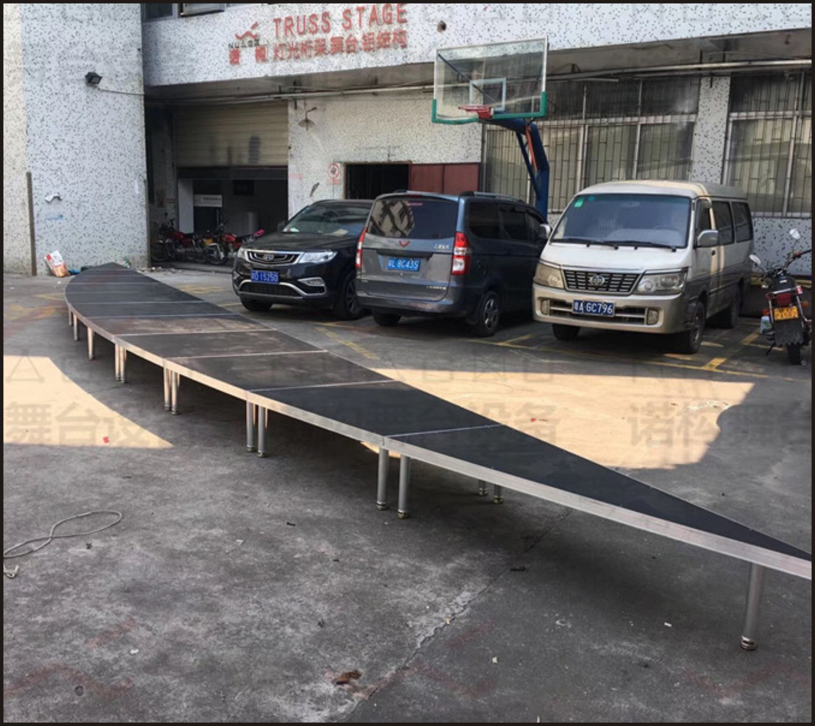 圓弧異型舞臺